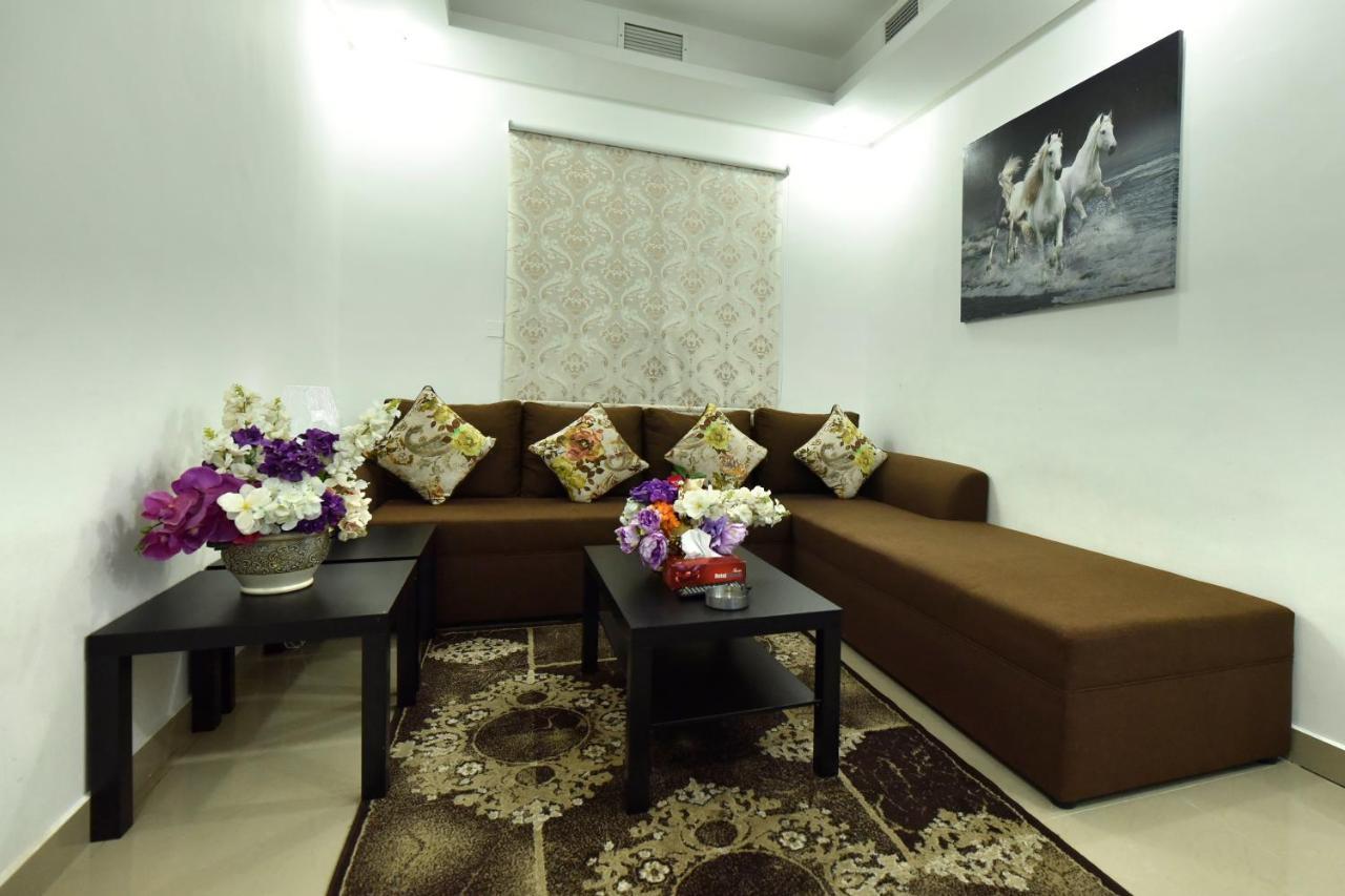 Heidelberg Apartment Kuwait City Екстер'єр фото