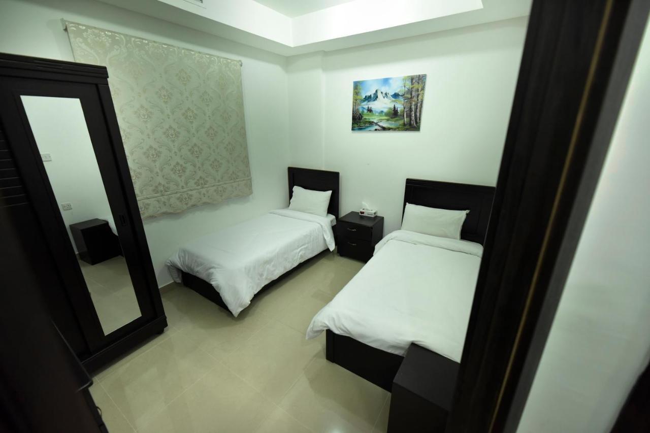 Heidelberg Apartment Kuwait City Екстер'єр фото