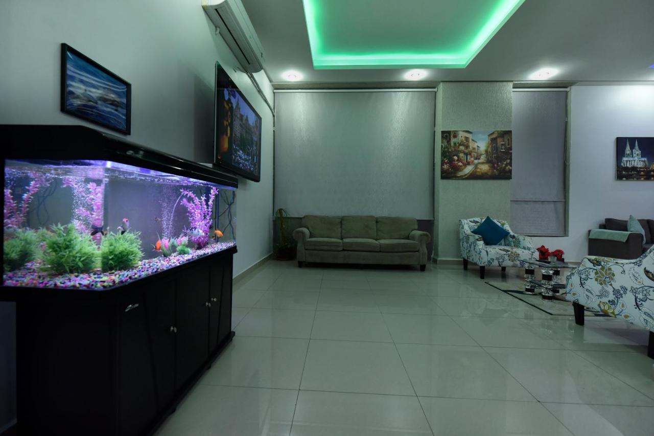 Heidelberg Apartment Kuwait City Екстер'єр фото